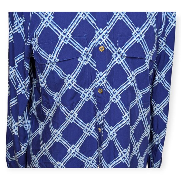 NWOT C. Wonder Printed Button Down Top Navy & White Patterned Size 12 - Picture 3 of 16